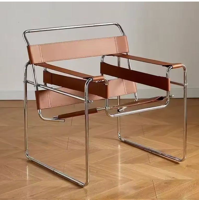 Bauhaus Designer Chair – Timeless Leather & Steel Lounge Seating