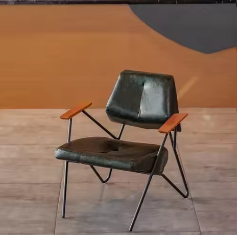 Casa Classico Milano Lounge Chair – Luxe Leather Armchair for Modern Living Spaces