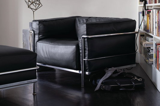 Torino Leather Armchair – Luxury Bauhaus-Inspired Lounge Chair
