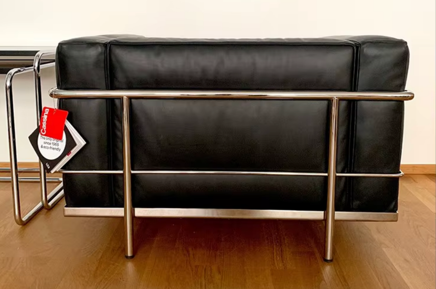 Torino Leather Armchair – Luxury Bauhaus-Inspired Lounge Chair